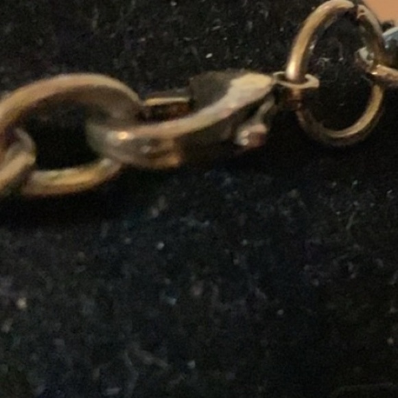 Elegant peach Statement Necklace - Picture 2 of 4